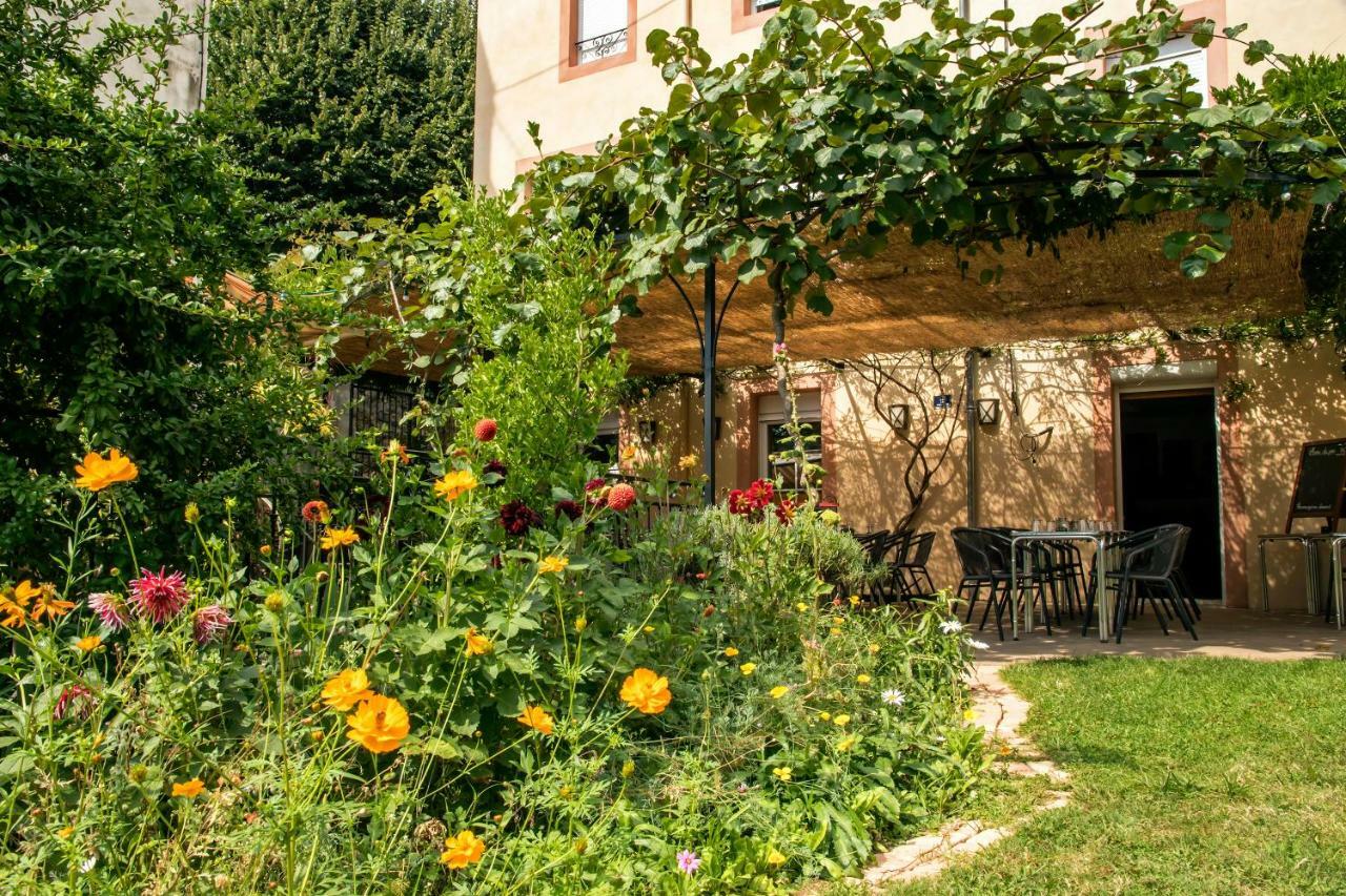 Hotel Restaurant Les Touristes Вальс-ле-Бен Экстерьер фото